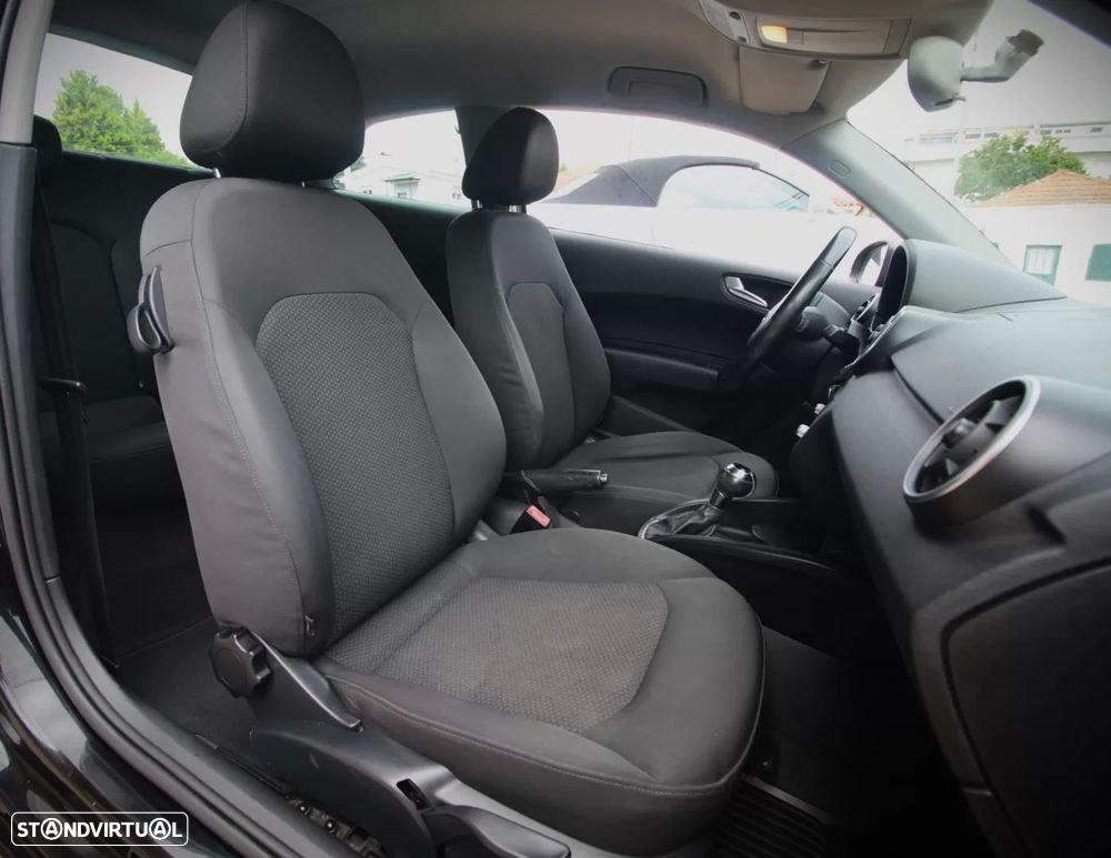 Audi A1 1.6 TDI Advance S-Tronic - 19