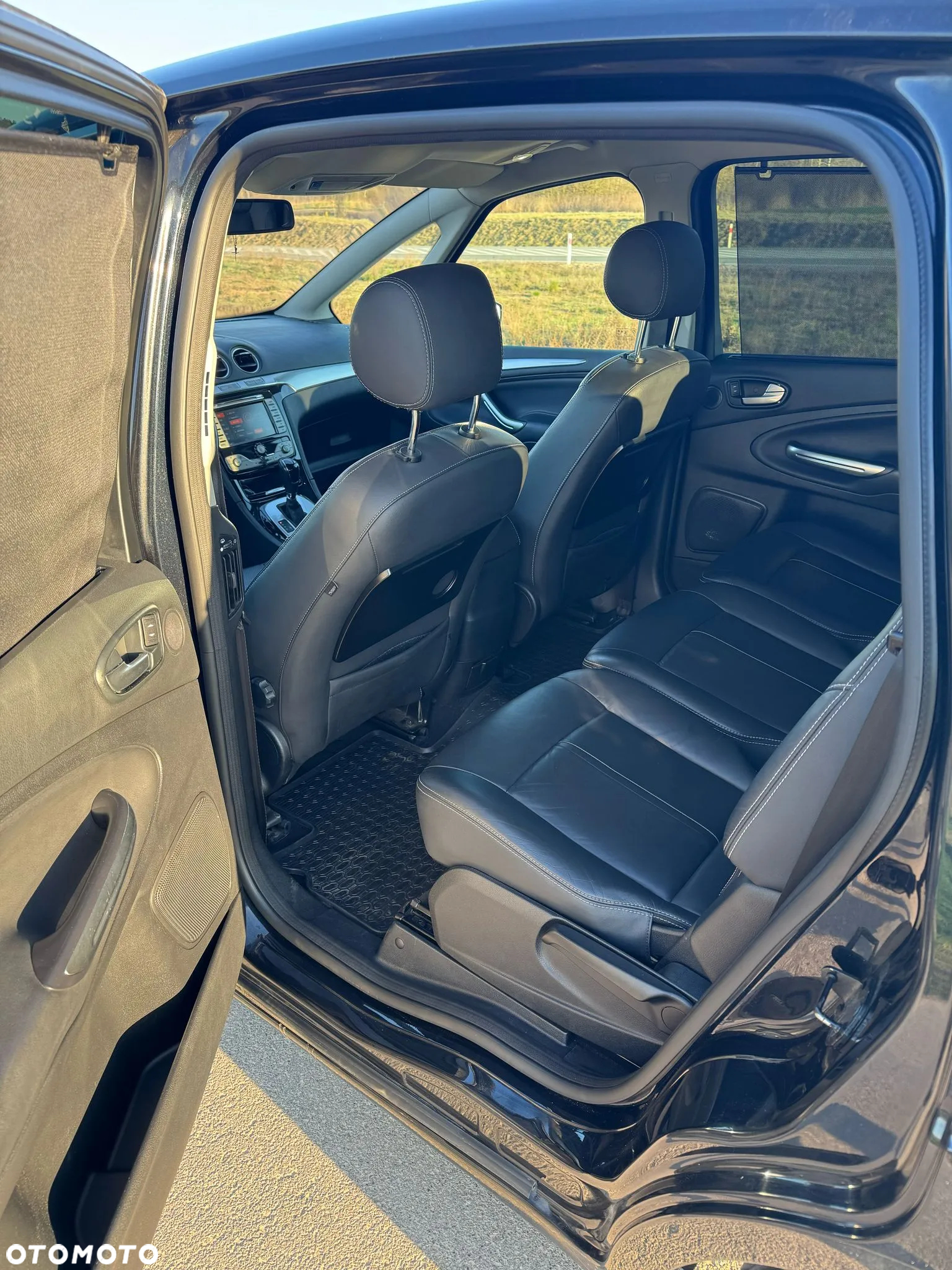 Ford S-Max - 18