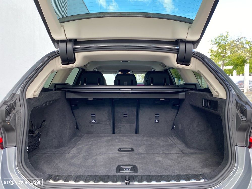 BMW 320 d Touring Auto - 19