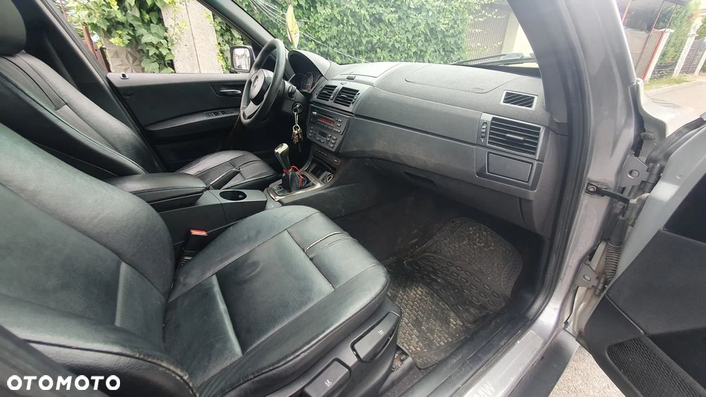 BMW X3 2.0d - 11
