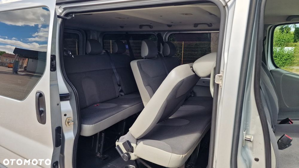 Opel Vivaro L2H1 2.9t - 22