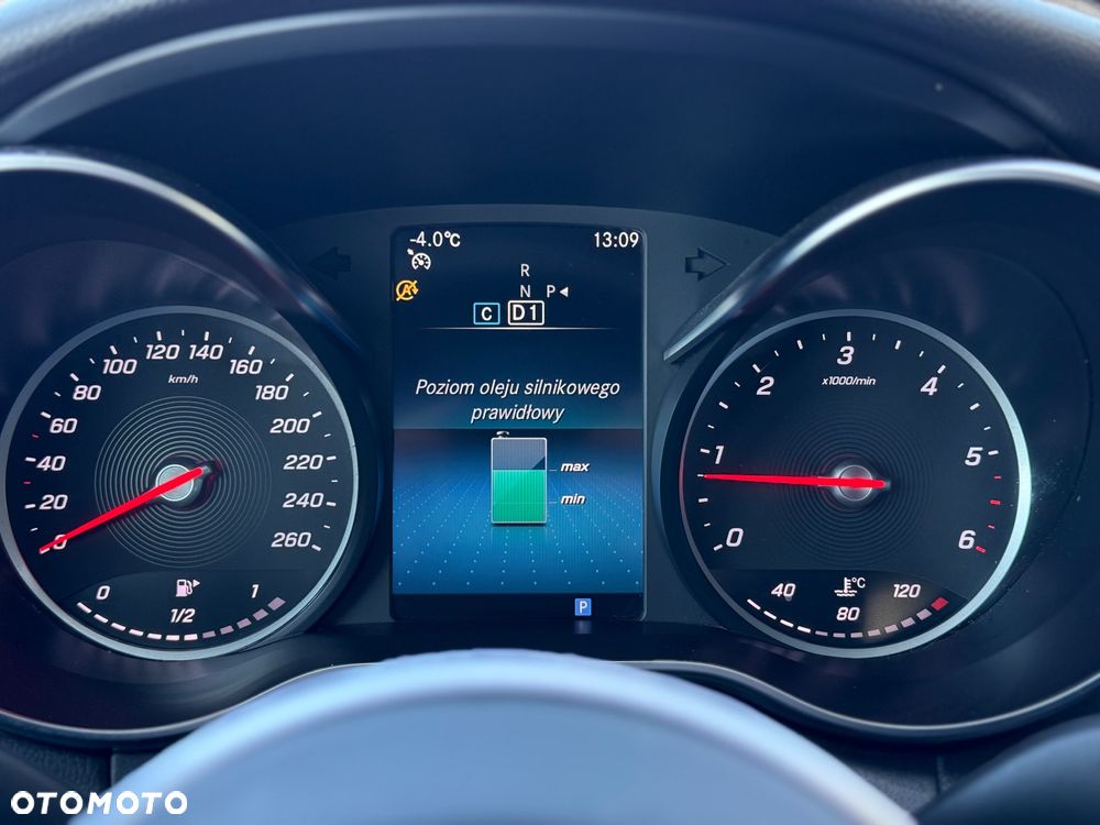 Mercedes-Benz Klasa C 200 d 9G-TRONIC Avantgarde - 24