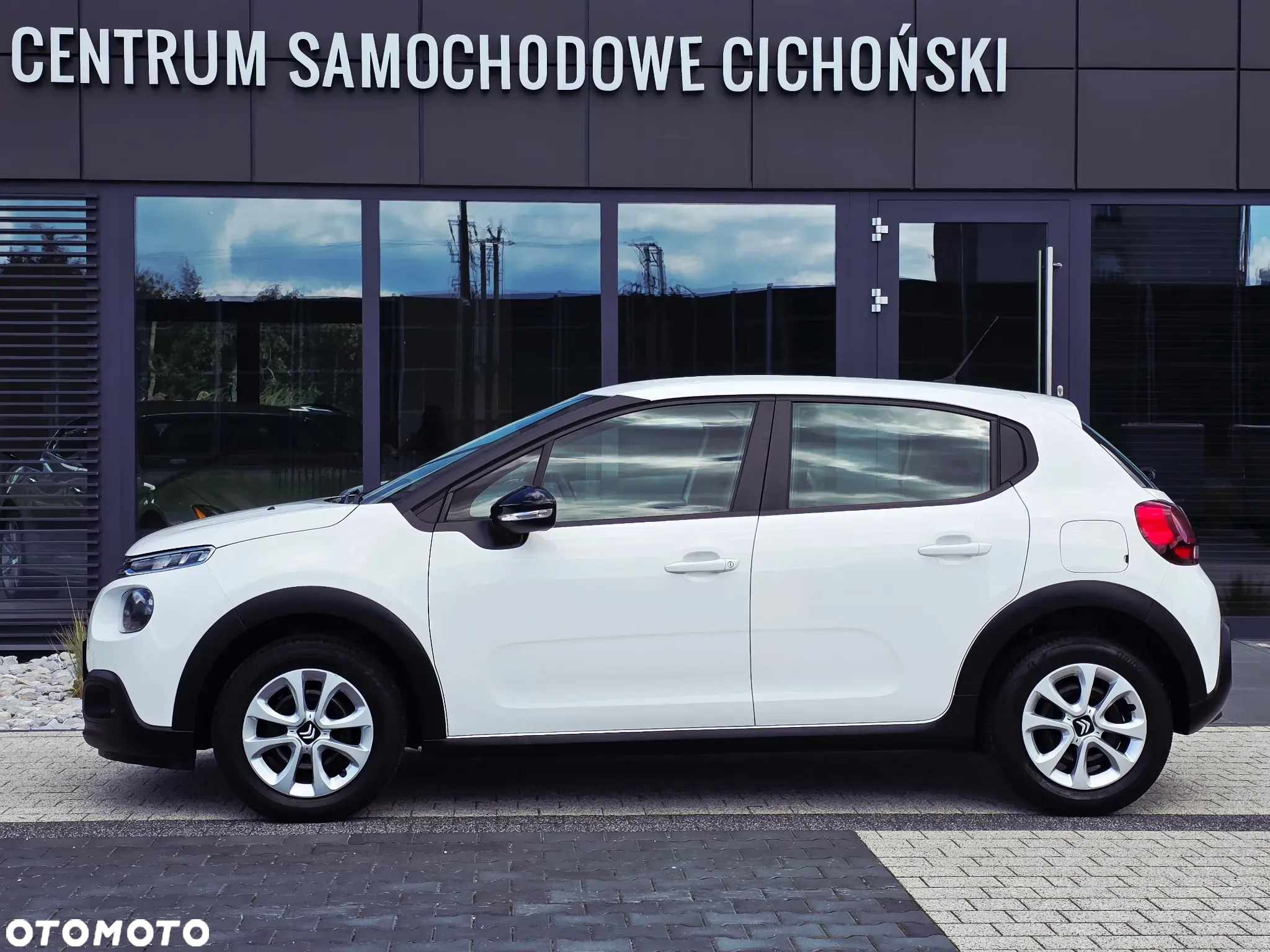 Citroën C3 1.2 PureTech Plus - 12