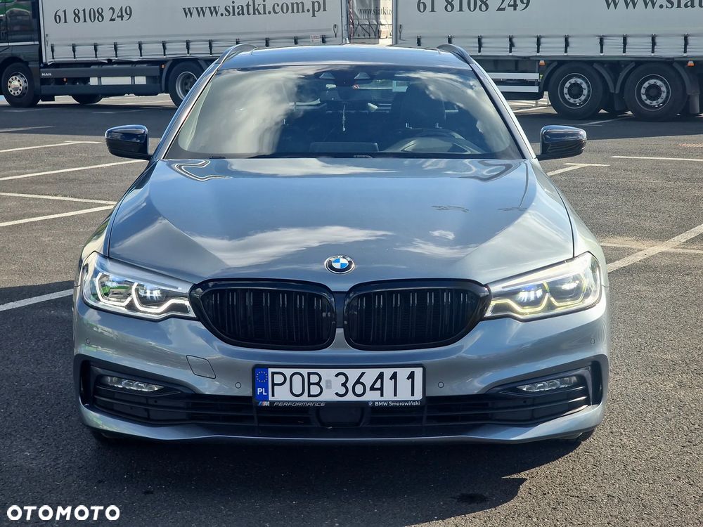 BMW Seria 5 525d Sport Line - 12