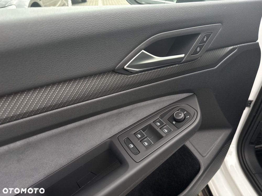 Volkswagen Golf 1.5 TSI EVO R-Line - 10