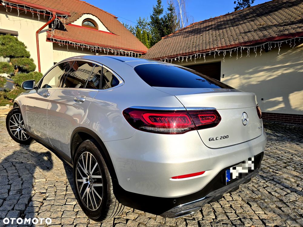 Mercedes-Benz GLC - 16