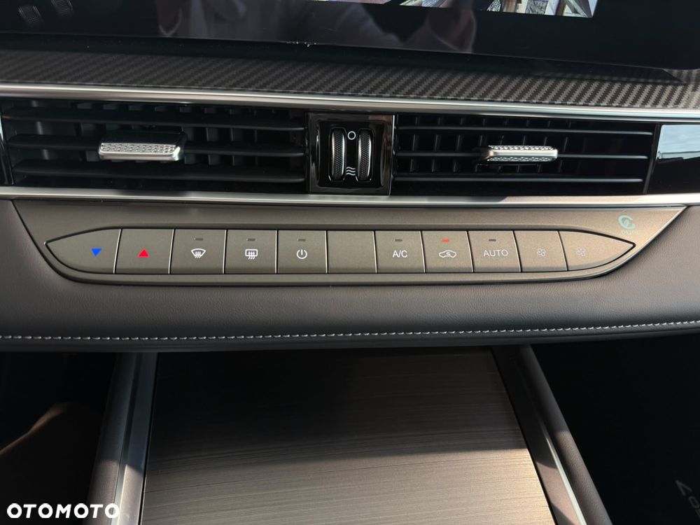Chery Tiggo 7 1.5 HEV Premium DCT - 24