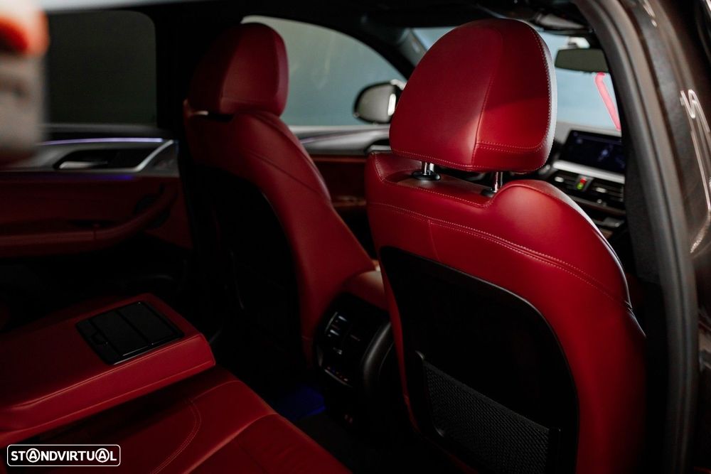 BMW X4 M40 d Auto - 29