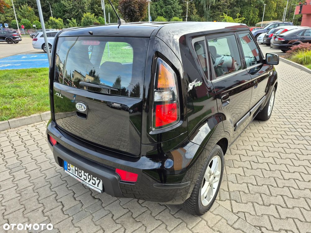 Kia Soul - 17