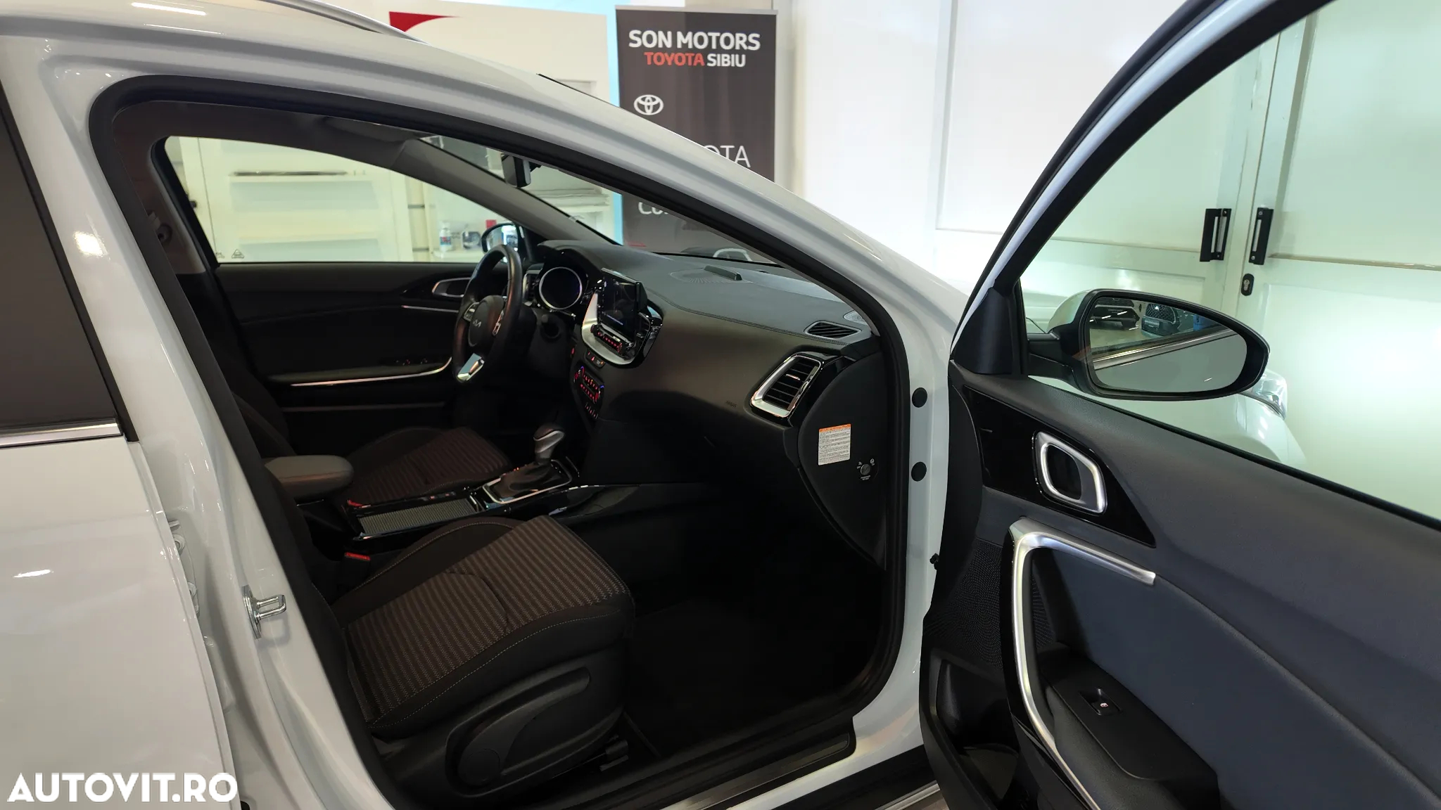 Kia XCeed 1.6 GDI DCT6 OPF Plug-in-Hybrid VISION - 12