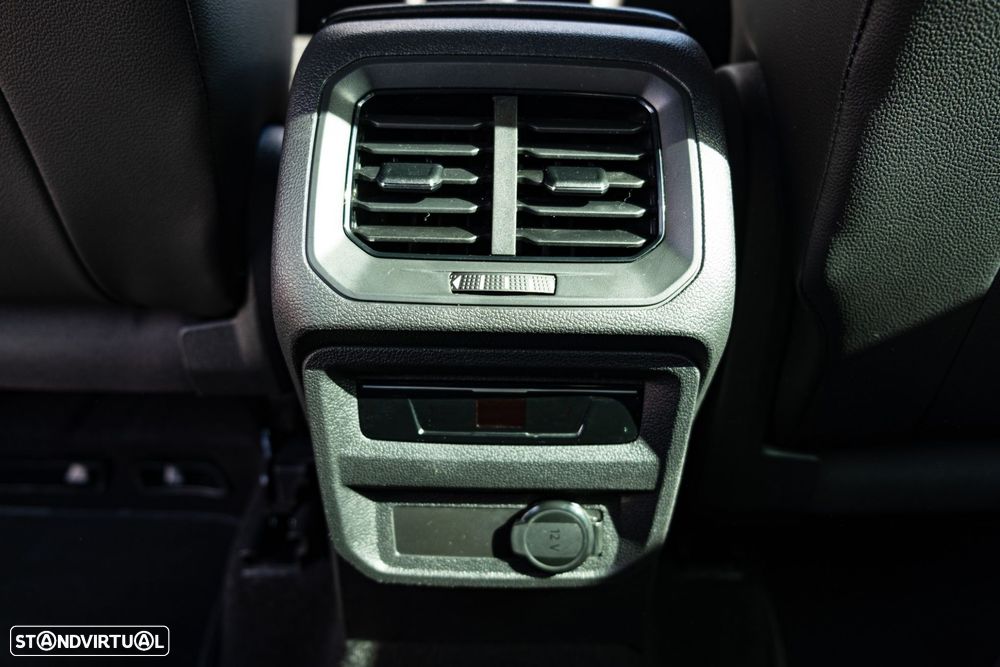 VW Tiguan 1.4 TSI eHybrid R-Line DSG - 43