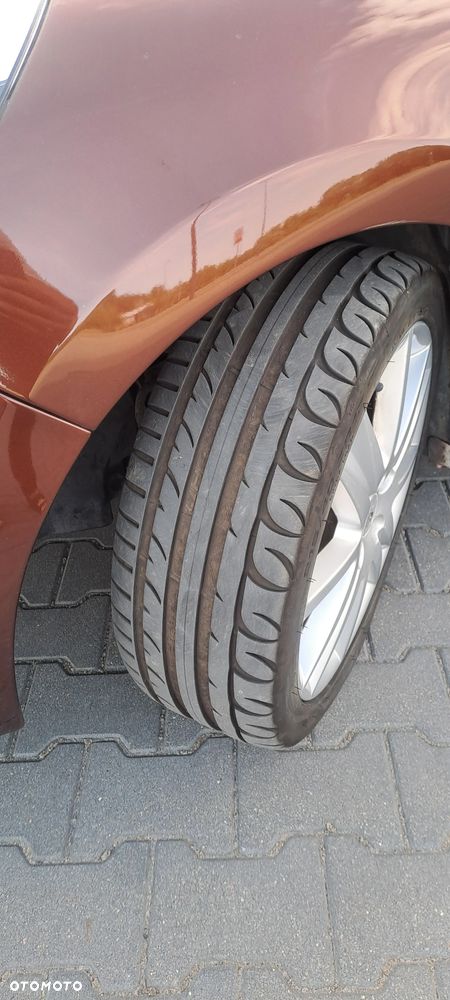 Renault Clio - 11