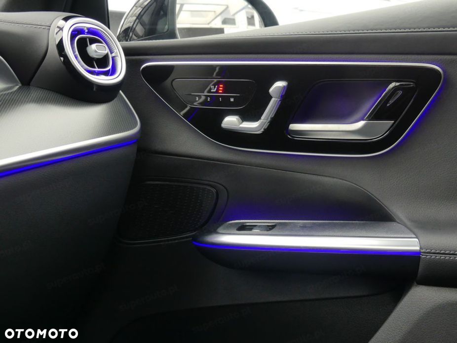 Mercedes-Benz GLC - 14