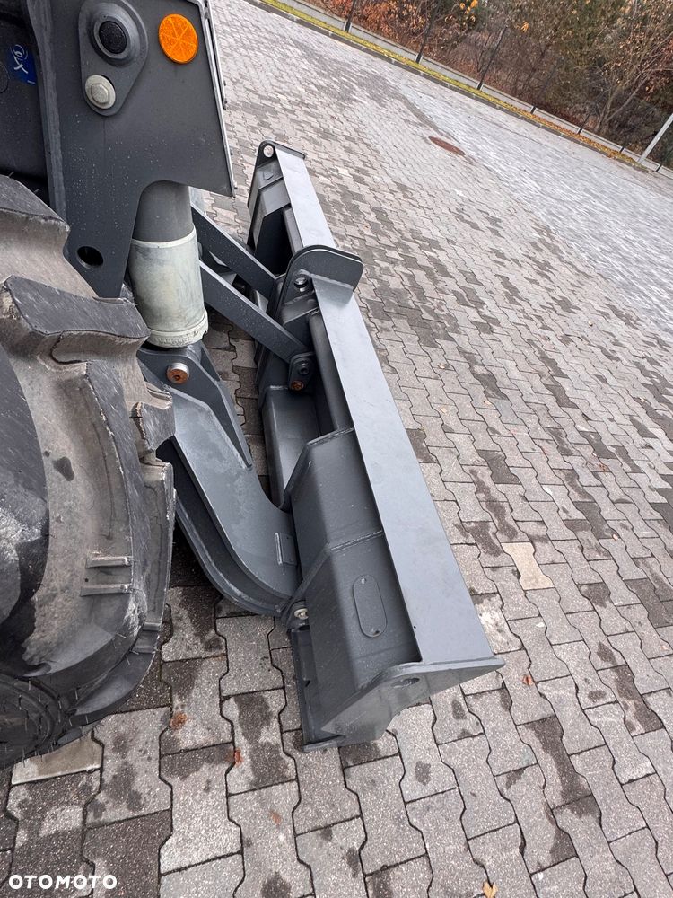 Liebherr A910 compact |2017|łapy-plug| rototilt ze szczypkami | 7200mtg |3 łyzki|warta  uwagi - 25