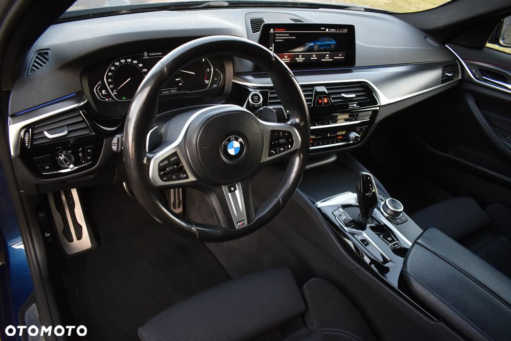BMW Seria 5 520d M Sport sport - 5