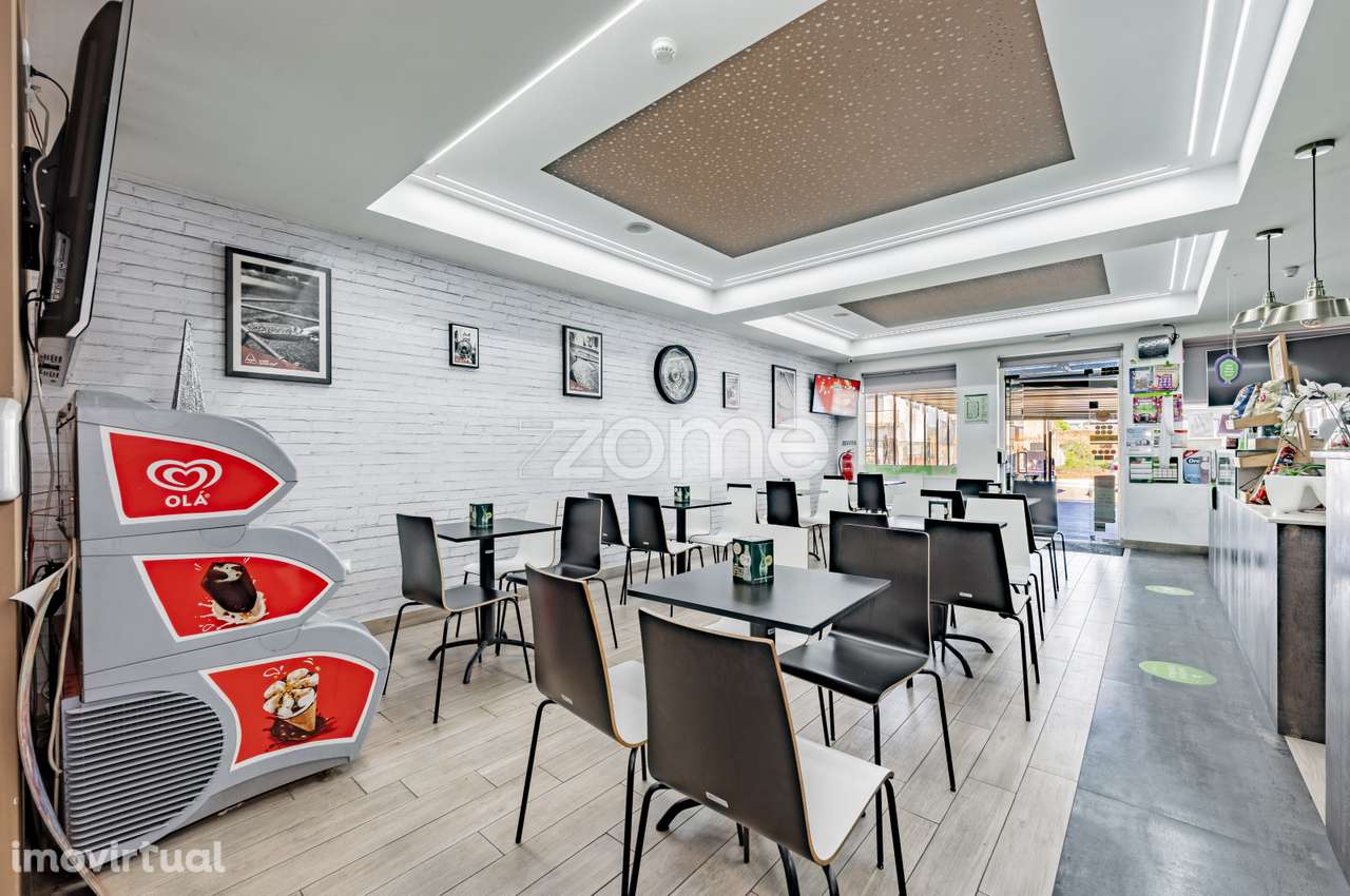 Café\Pastelaria com Jogos Santa Casa em Moreira da Maia - TRESPASSE - Grande imagem: 5/17