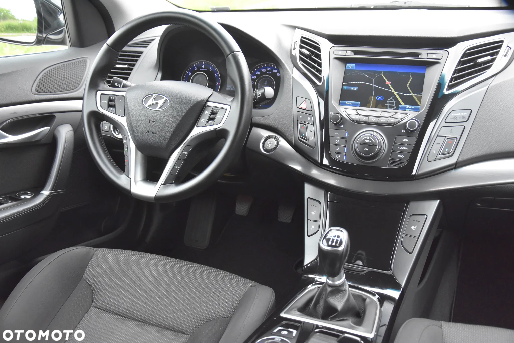 Hyundai i40 1.6 GDI Comfort + - 24