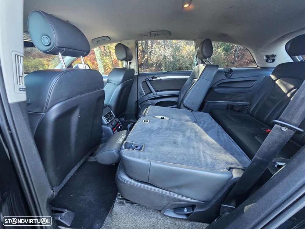 Audi Q7 3.0 V6 TDi quattro L.Edition Tiptronic - 23