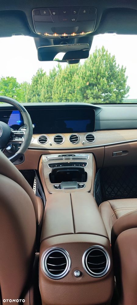 Mercedes-Benz Klasa E AMG 63 S 4Matic+ T 9G-TRONIC - 8