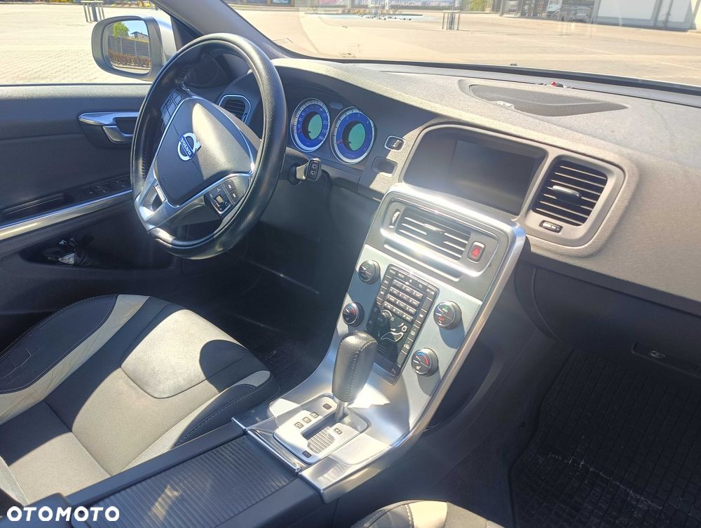 Volvo V60 - 6