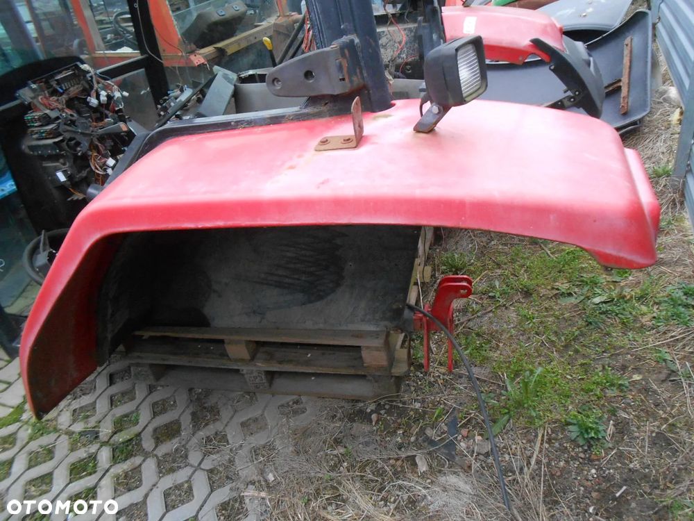 Błotnik tylny McCormick XTX200 MTX Case MX - 1