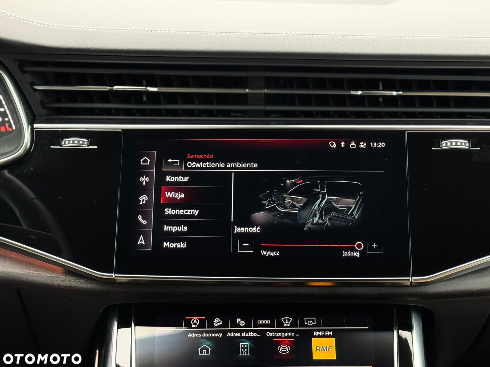 Audi Q8 - 32