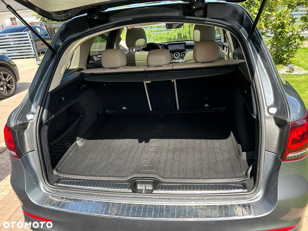 Mercedes-Benz GLC 200 4-Matic - 12