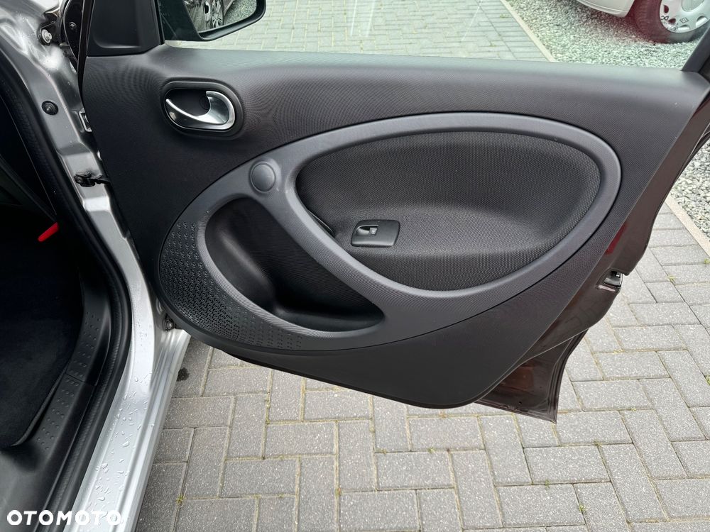 Smart Forfour Electric drive passion - 24
