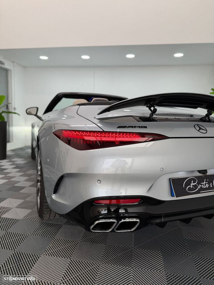 Mercedes-Benz SL 63 AMG 4Matic+ - 24