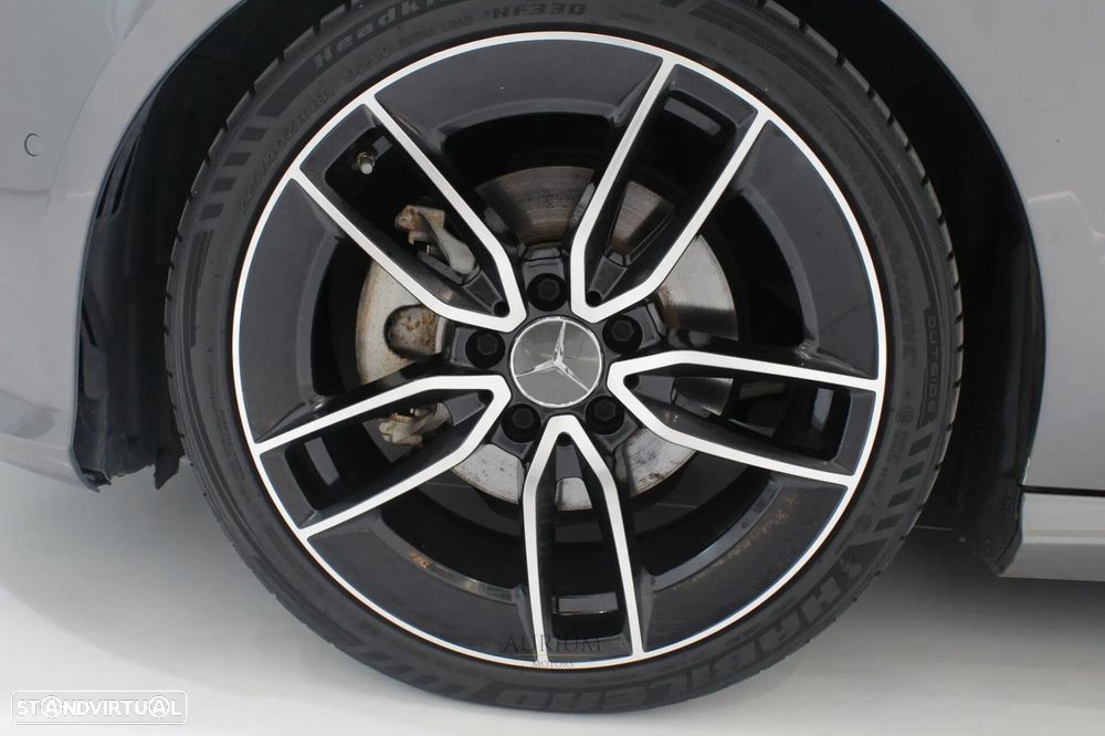 Mercedes-Benz CLA 200 d Shooting Brake Urban Aut. - 12