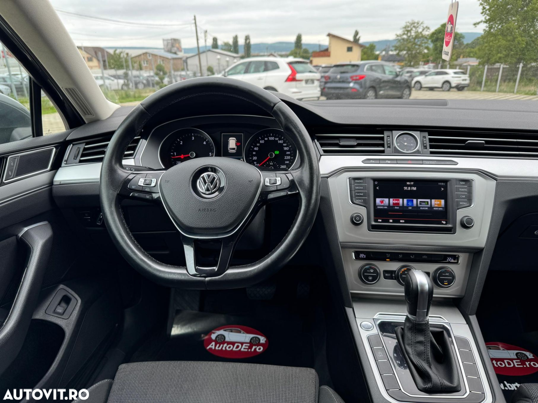 Volkswagen Passat - 8