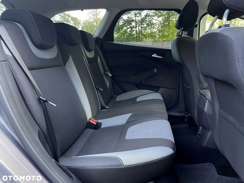 Ford Focus 1.6 TDCi DPF Start-Stopp-System Champions Edition - 34