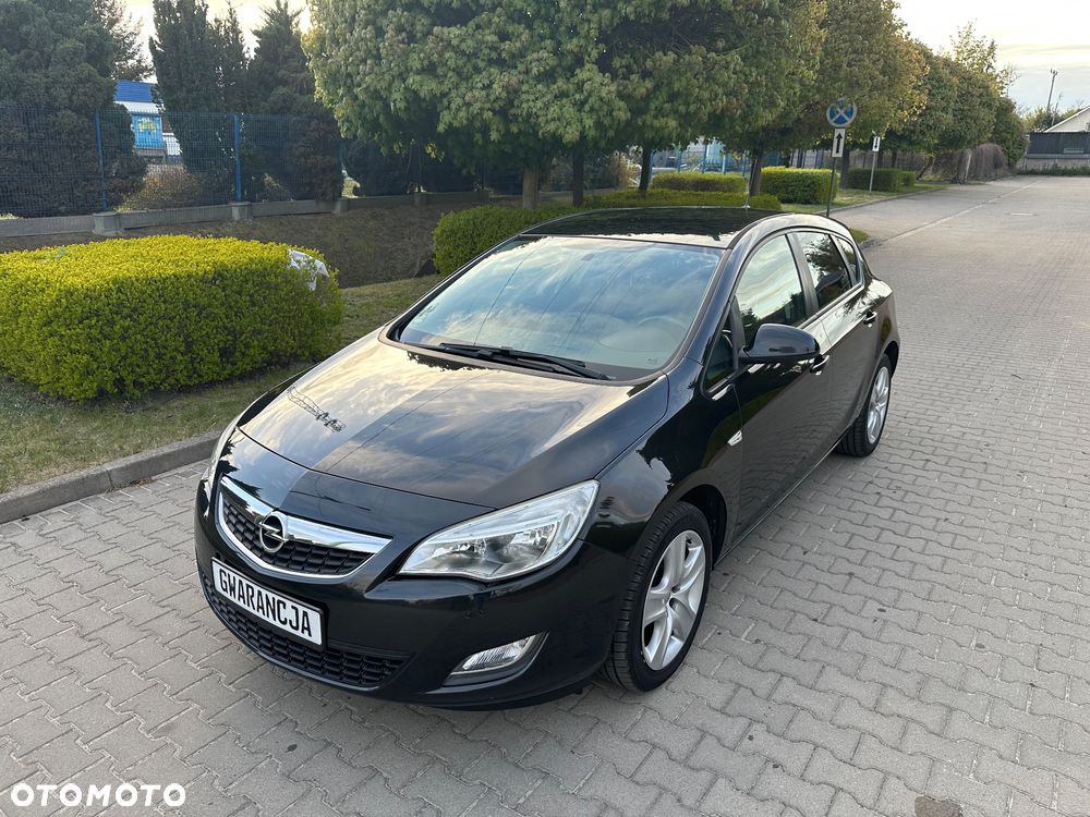 Opel Astra 1.4 EcoFLEX 150 Jahre - 1