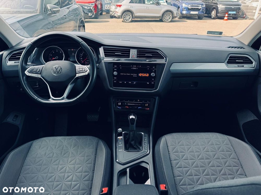 Volkswagen Tiguan - 21