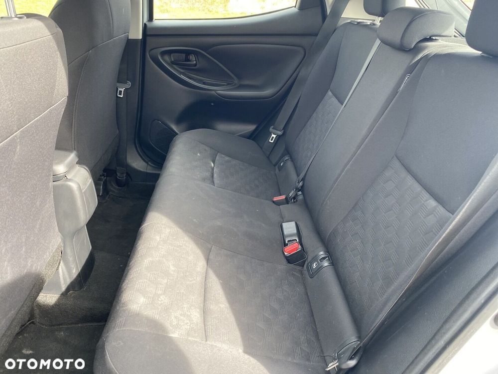 Toyota Yaris - 19