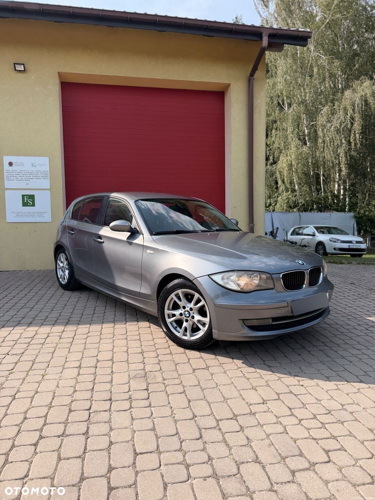BMW Seria 1 118i Edition Sport - 2