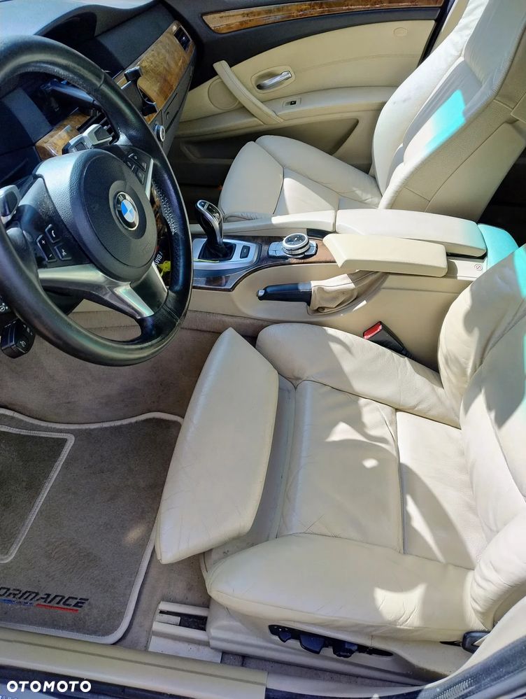 BMW Seria 5 535i - 13