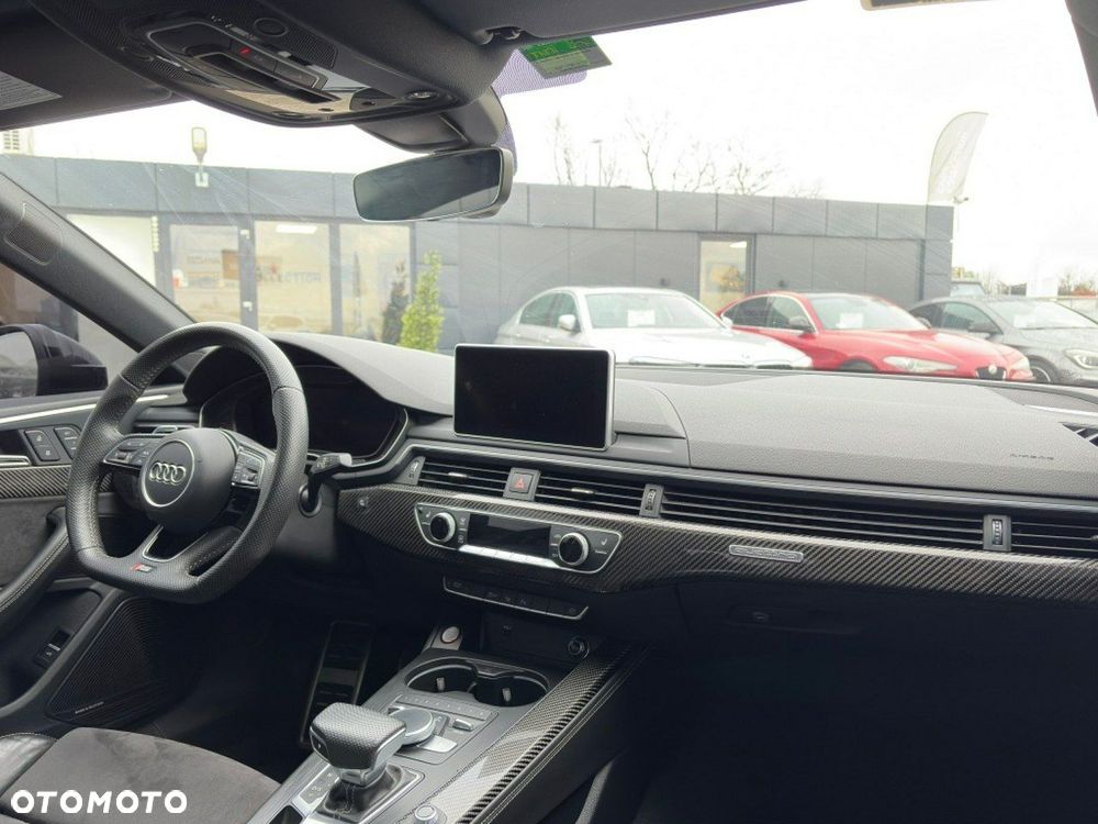 Audi RS5 Coupé - 12