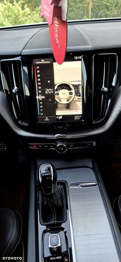 Volvo XC 60 D3 R-Design - 21