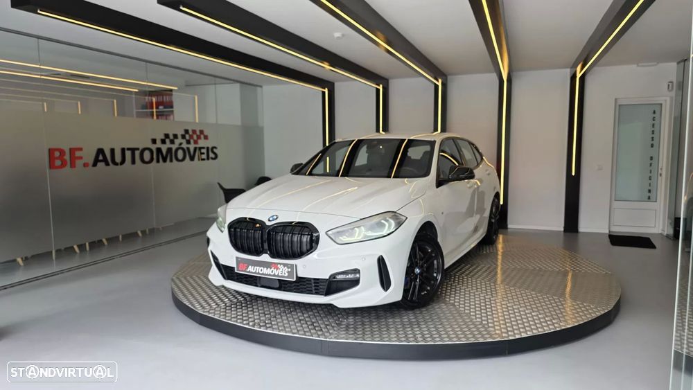 BMW 116 d Pack M - 12