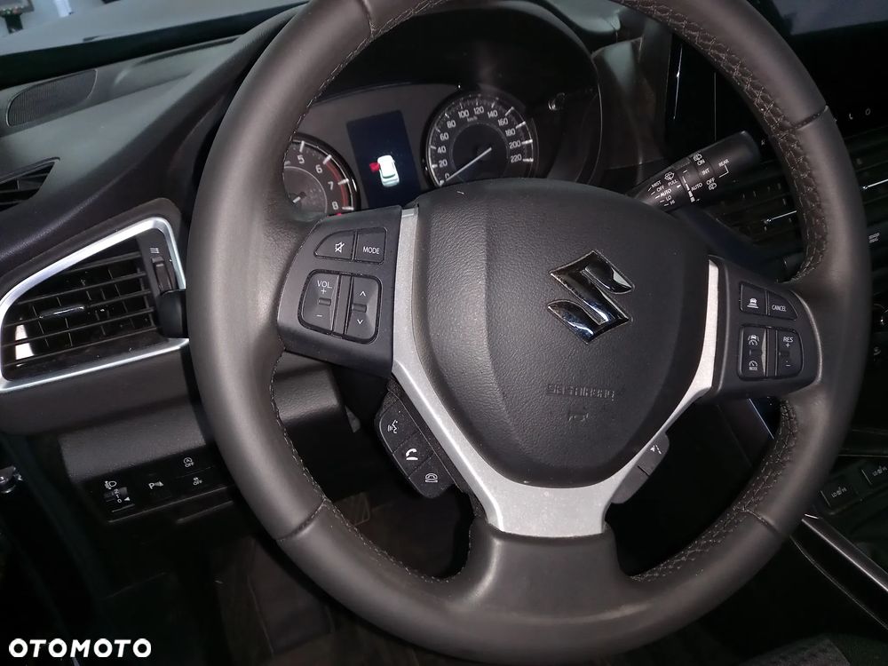 Suzuki S-Cross 1.4 SHVS Premium Plus SP 4WD - 15