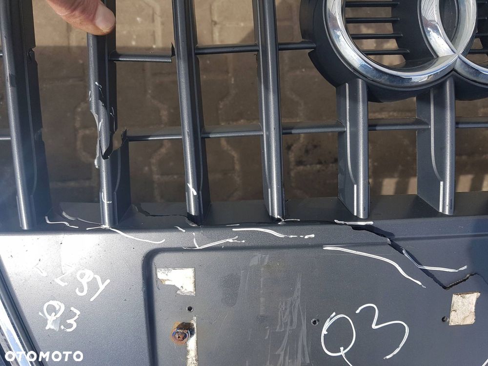 AUDI Q3 8U 11-14r ZDERZAK PRZÓD PRZEDNI LZ9Y - 9