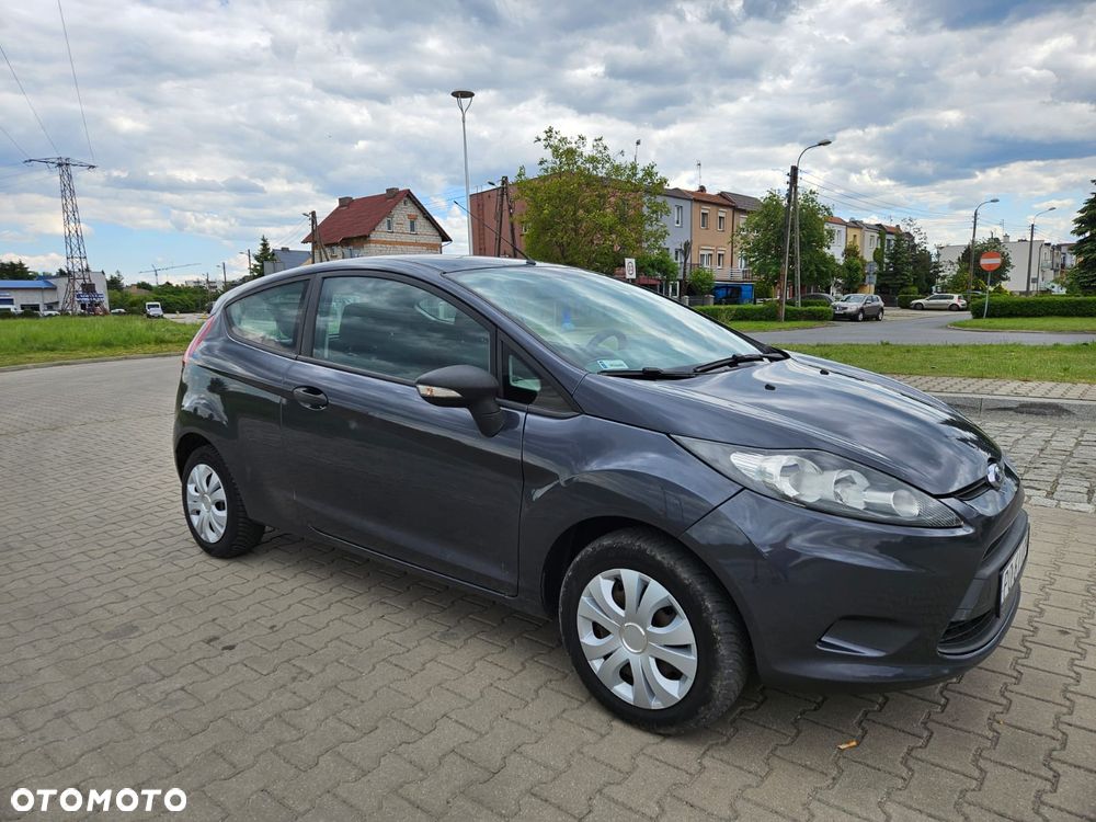 Ford Fiesta - 4
