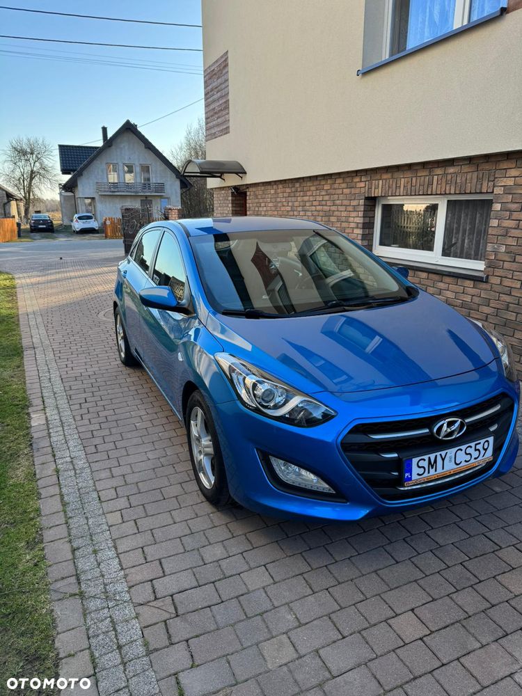 Hyundai i30 1.6 CRDI Intro Edition - 2