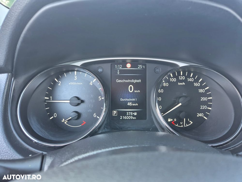 Nissan X-Trail 2.0 dCi ALL-MODE 4x4i Xtronic Tekna - 15