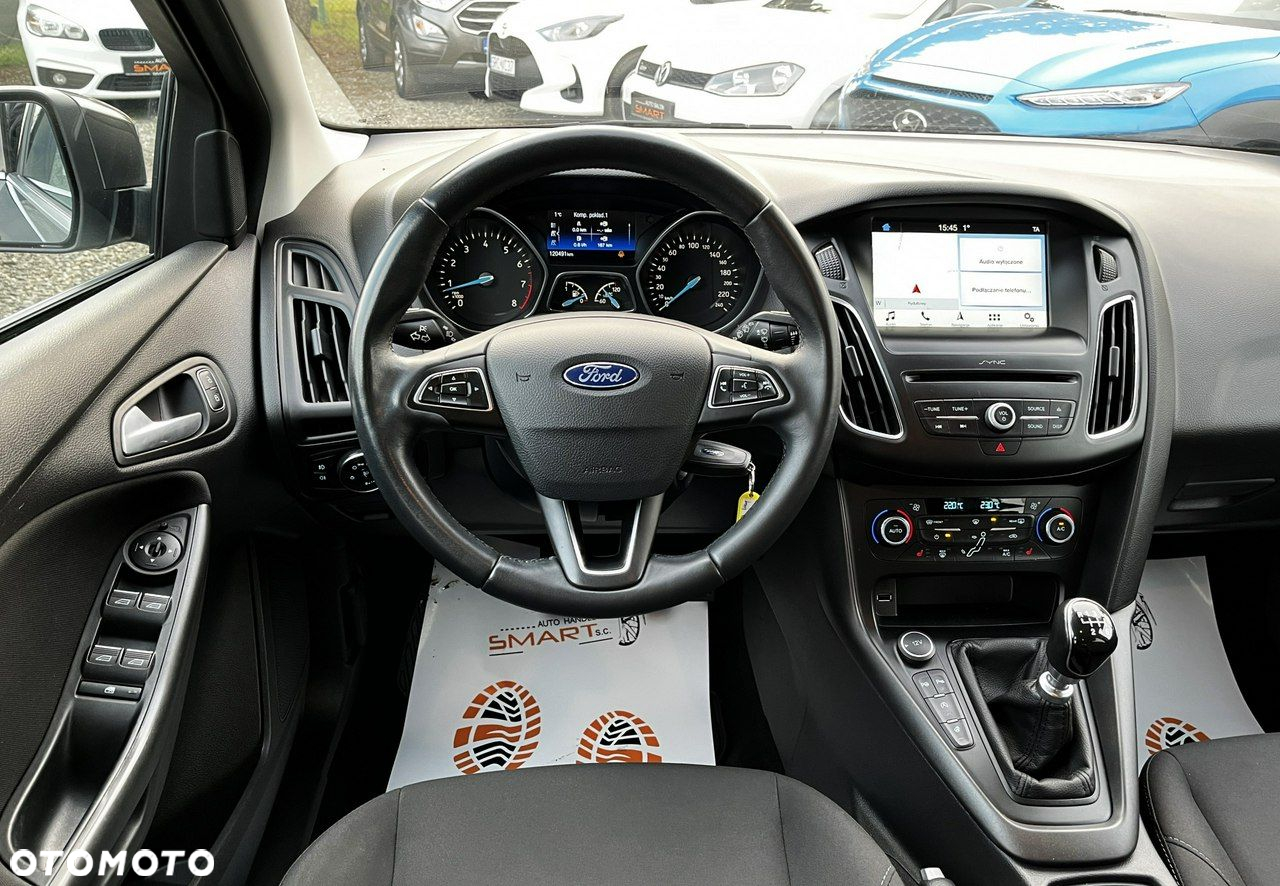 Ford Focus - 17