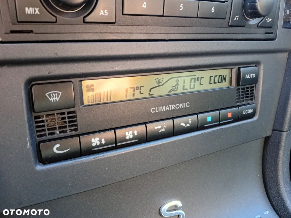 Skoda Superb 2.0 TDI DPF Comfort - 30