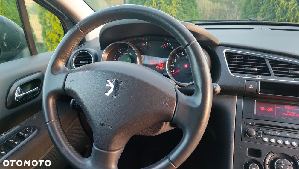 Peugeot 3008 1.6 HDi Active - 13