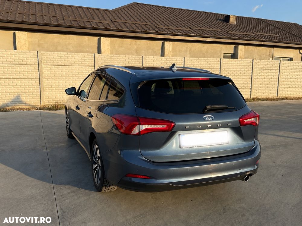 Ford Focus - 6