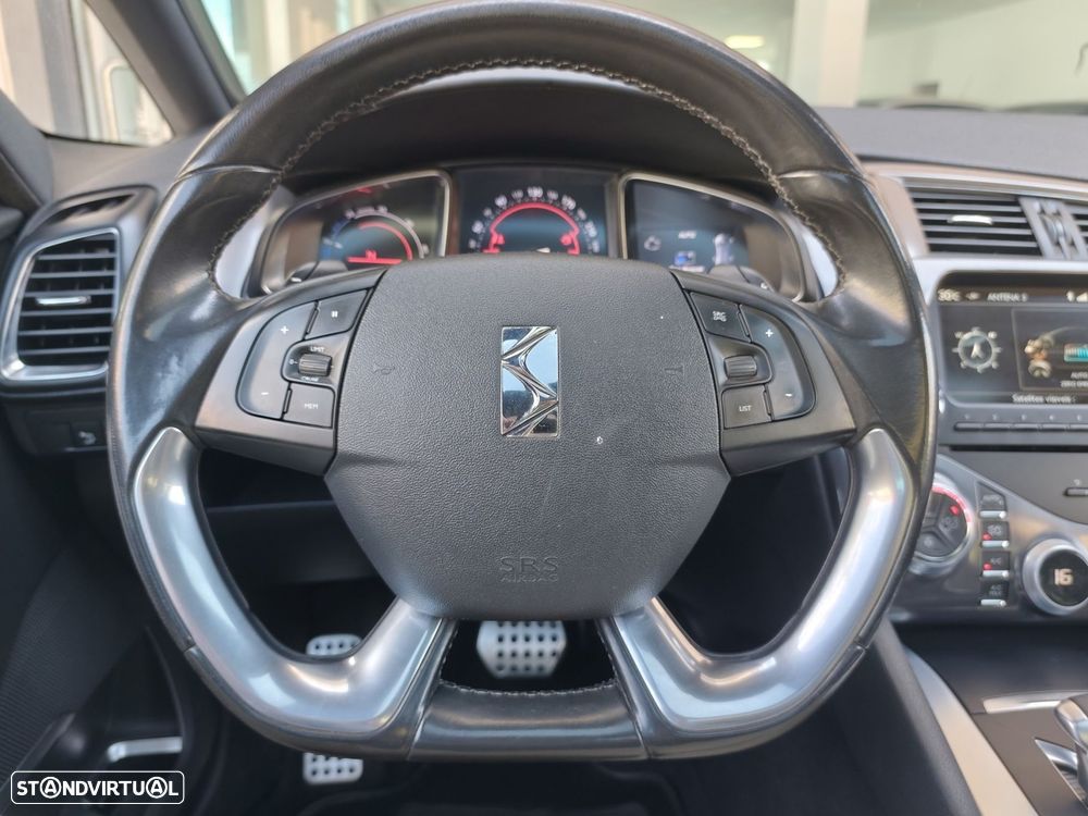 DS DS5 2.0 Hybrid4 Sport Chic - 35